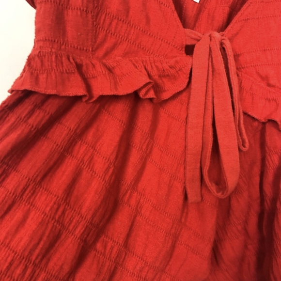 Free People flowy tank medium - Picture 3 of 5